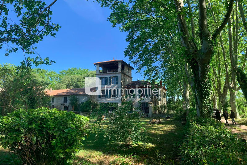 For sale - duplex - A 5 minutes du centre-ville Saint-Rémy-de-Provence - 339 000 € - Ref. 404V2119A Photo Duplex Saint-Rémy-de-Provence A 5 minutes du centre-ville, to buy duplex 5 rooms 143 m²