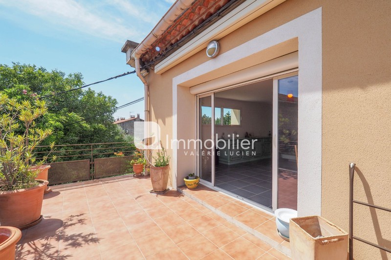 For sale - apartment - Centre-ville Saint-Rémy-de-Provence - 365 000 € - Ref. 404V2125A Photo Apartment Saint-Rémy-de-Provence Centre-ville, to buy apartment 3 rooms 113 m²