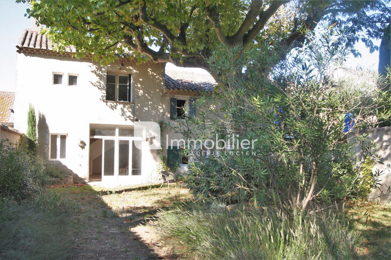 For sale - mas - A 5 mn centre-ville Saint-Rémy-de-Provence - 490 000 € - Ref. 404V3605M Photo Mas Saint-Rémy-de-Provence A 5 mn centre-ville, to buy mas 5 bedrooms 201 m²