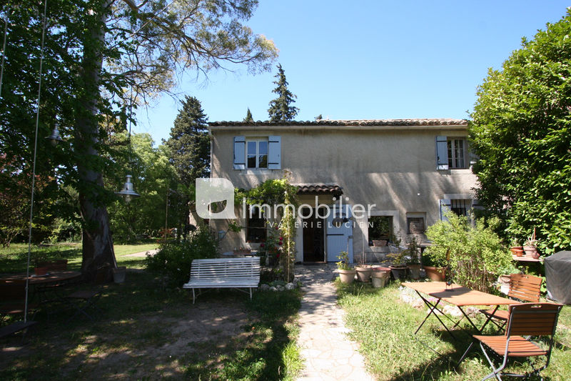For sale - house - A 5 mn centre-ville Eygalières - 630 000 € - Ref. 404V3635M Photo House Eygalières A 5 mn centre-ville, to buy house 3 bedrooms 193 m²