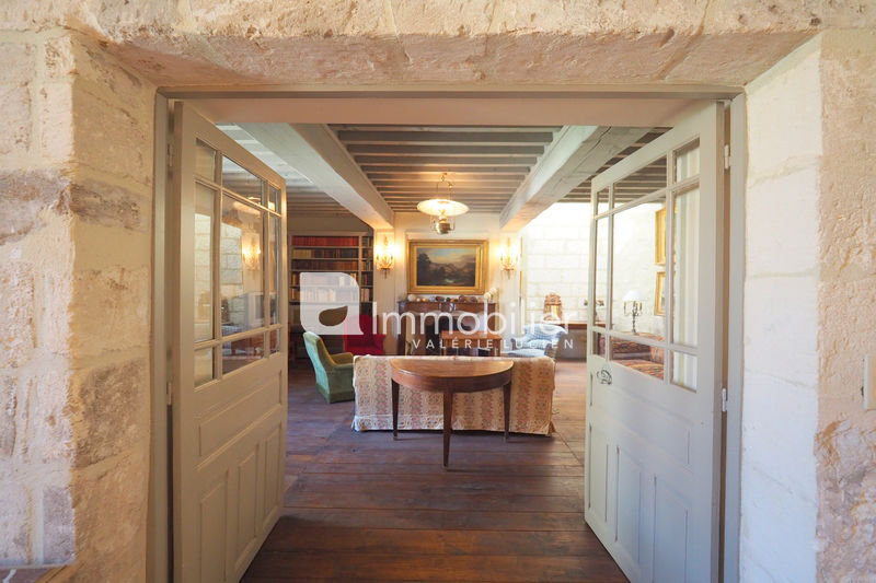 For sale - townhouse - Centre-ville Saint-Rémy-de-Provence - 848 000 € - Ref. 404V3871M Photo Townhouse Saint-Rémy-de-Provence Centre-ville, to buy townhouse 3 bedrooms 220 m²
