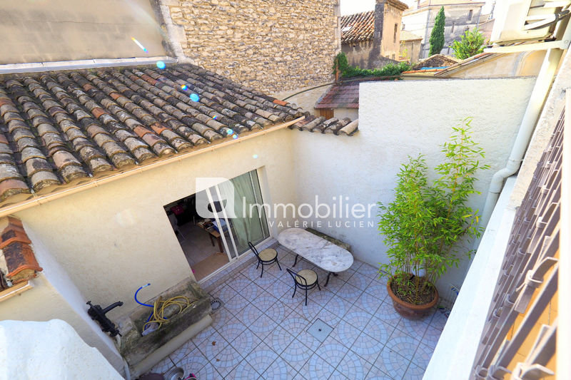 For sale - Village house - A pied centre-ville Saint-Rémy-de-Provence - 219 000 € - Ref. 404V3898M Photo Village house Saint-Rémy-de-Provence A pied centre-ville, to buy village house 2 bedrooms 85 m²