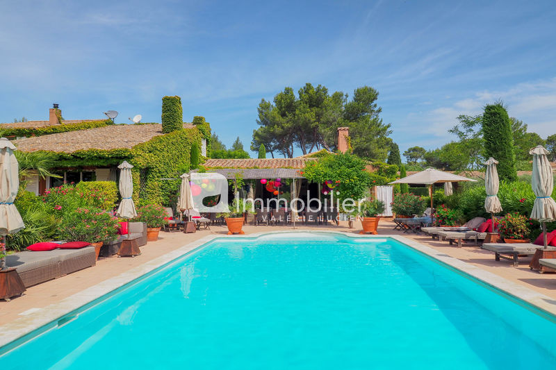 For sale - house - En campagne Saint-Rémy-de-Provence - 1 995 000 € - Ref. 404V3922M Photo House Saint-Rémy-de-Provence En campagne, to buy house 10 bedrooms 637 m²