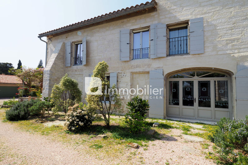 For sale - mas - A 5 mninutes du centre-ville Saint-Rémy-de-Provence - 975 000 € - Ref. 404V3931M Photo Mas Saint-Rémy-de-Provence A 5 mninutes du centre-ville, to buy mas 5 bedrooms 330 m²