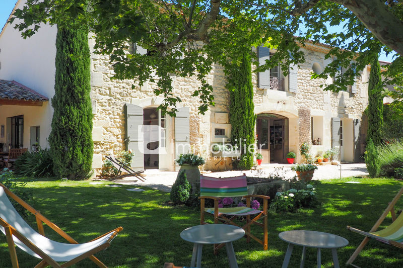 For sale - mas - Centre-ville Mouriès - 1 070 000 € - Ref. 404V4069M Photo Mas Mouriès Centre-ville, to buy mas 4 bedrooms 206 m²