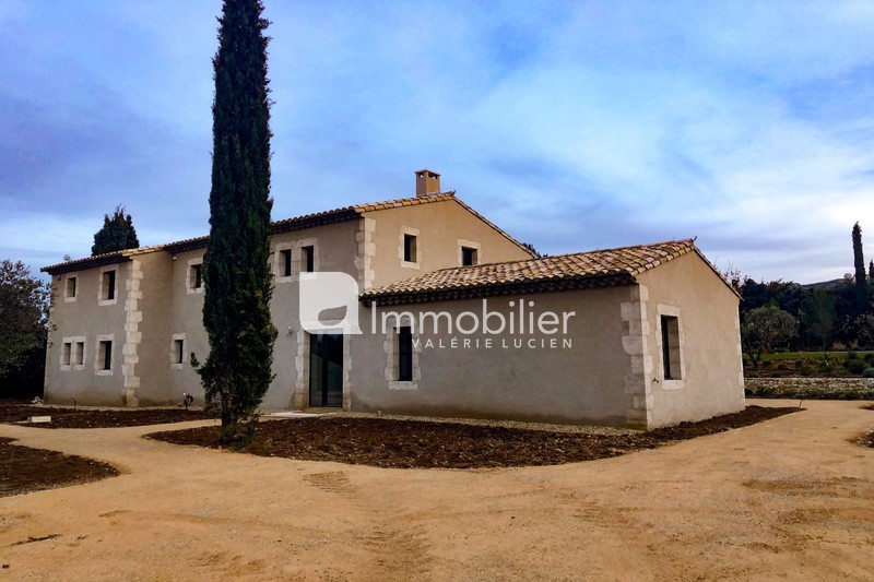 Vente - maison de caractère - Eygalières - 1 750 000 € - Réf. 404V4133M Photo Maison de caractère Eygalières achat maison de caractère 5 chambres 217 m²