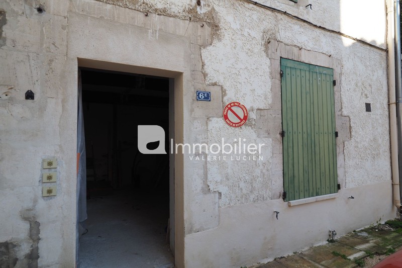 Vente - maison de ville - Saint-Rémy-de-Provence - 263 000 € - Réf. 404V4151M Photo Maison de ville Saint-Rémy-de-Provence Centre-ville, achat maison de ville 4 pièces 108 m²
