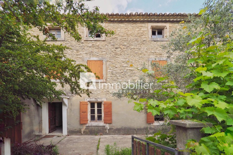 For sale - house - A pied du centre-ville Saint-Rémy-de-Provence - 290 000 € - Ref. 404V4176M Photo House Saint-Rémy-de-Provence A pied du centre-ville, to buy house 5 bedrooms 200 m²