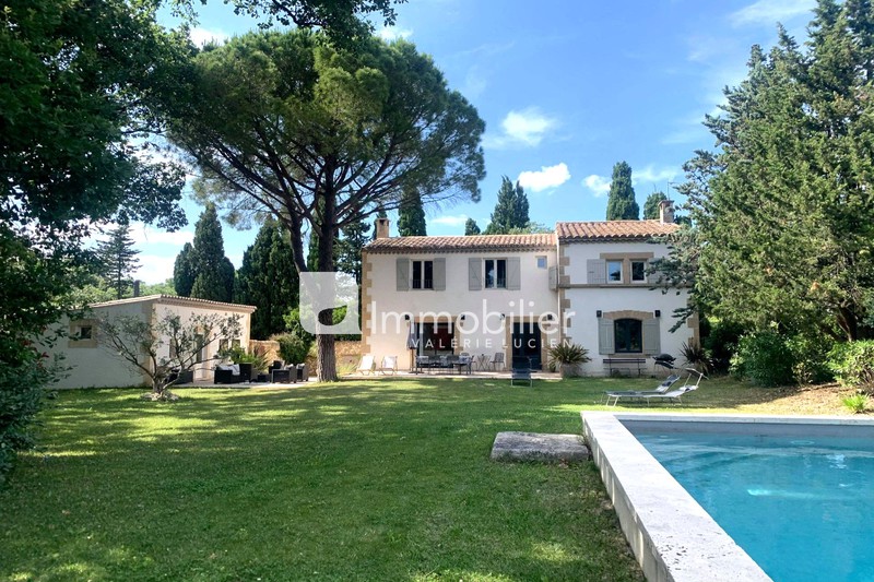 Vente - maison - Saint-Rémy-de-Provence - 1 395 000 € - Réf. 404V4195M Photo Maison Saint-Rémy-de-Provence A pied du centre-ville, achat maison 5 chambres 200 m²