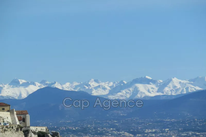 Location saisonnière appartement Antibes  