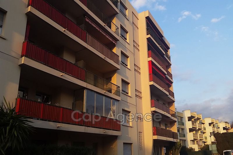 Photo Apartment Antibes Hauteurs, Hire apartment 2 room 54 m²