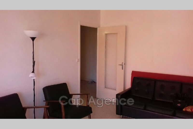 Location saisonnière appartement Antibes  