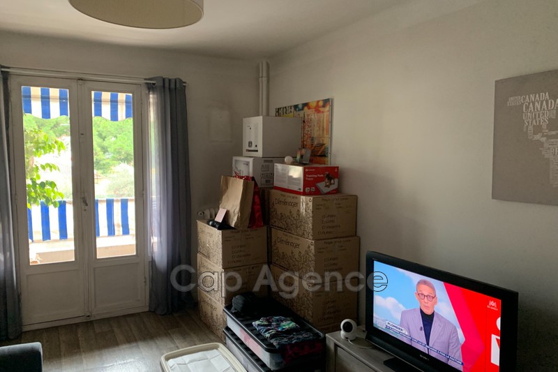 appartement  3 rooms  Antibes Downtown  56 m² -   