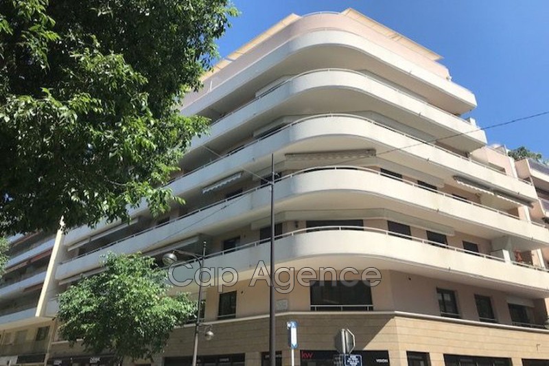 Photo Parking en sous sol Antibes Centre ville, achat parking en sous sol