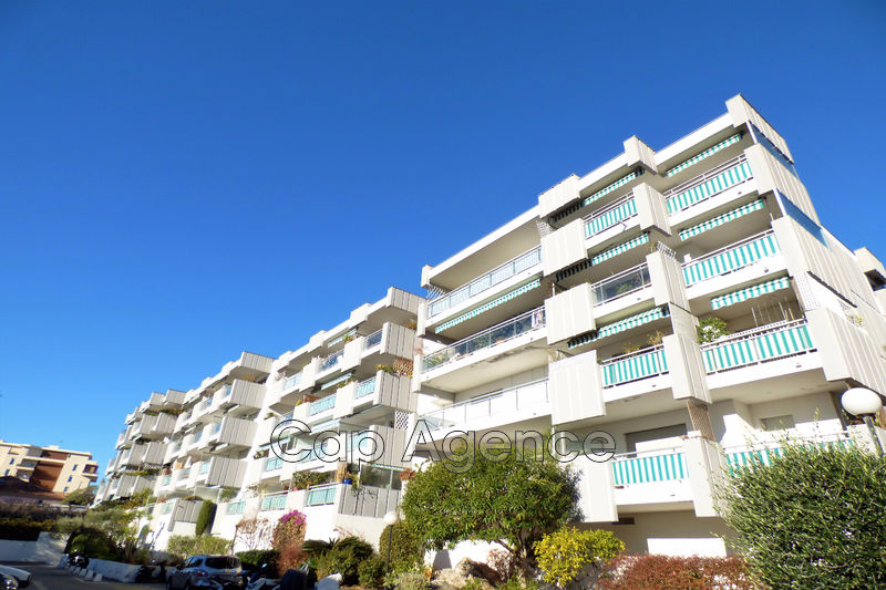 Photo Apartment Antibes Hauteurs, to buy apartment 3 rooms 61 m²