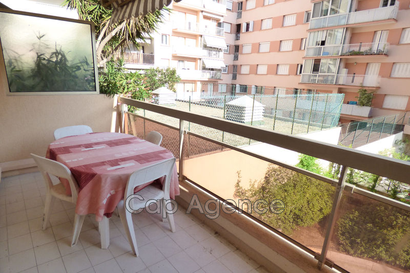 Photo Apartment Juan-les-Pins Centre ville, to buy apartment 2 rooms 37 m²