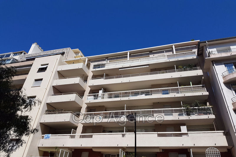 Photo Apartment Antibes Centre ville, to buy apartment 3 rooms 71 m²