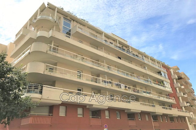 Photo Apartment Antibes Centre ville, to buy apartment 3 rooms 69 m²