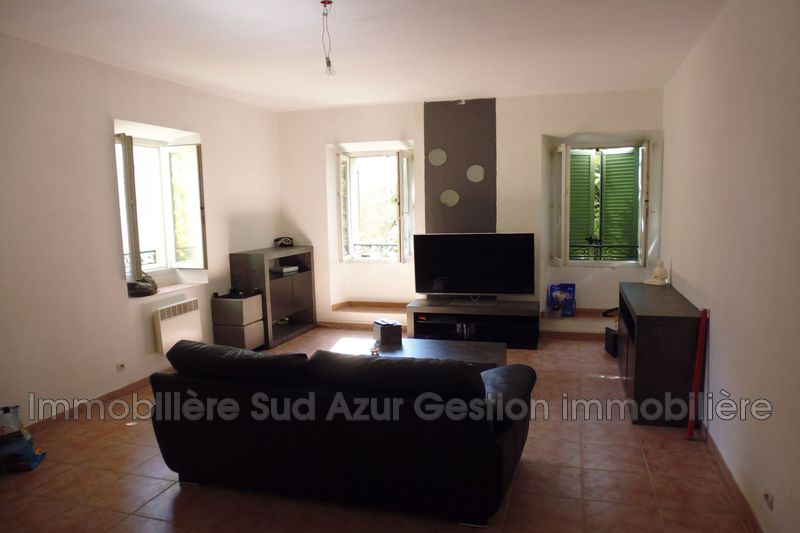 Photo Appartement Solliès-Pont Location appartement 2 pièces 50 m²