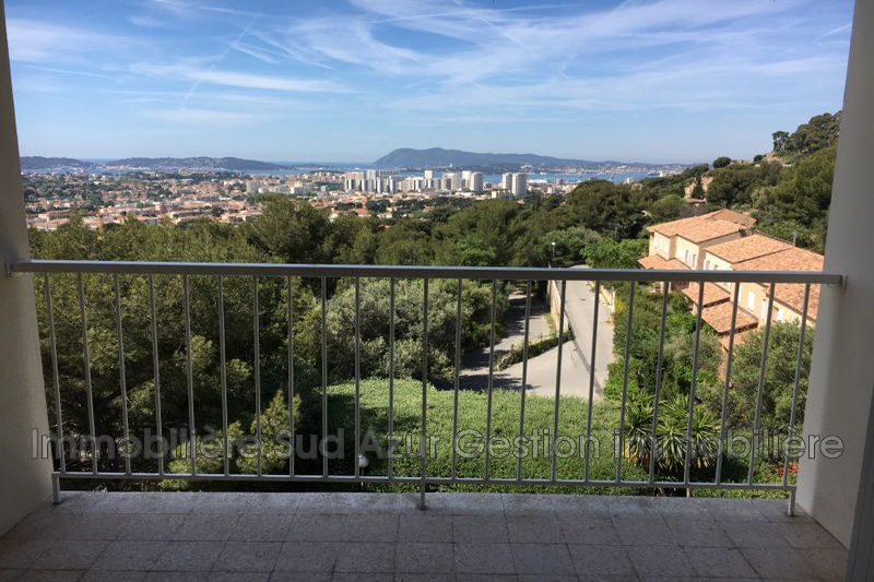 Photo Appartement Toulon Location appartement 3 pièces 69 m²