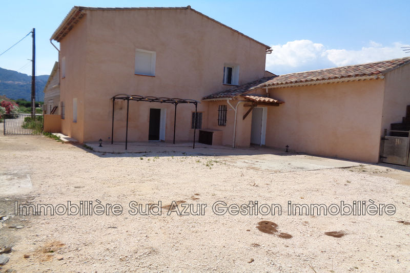 Photo Maison Solliès-Pont Location maison 3 chambres 87 m²