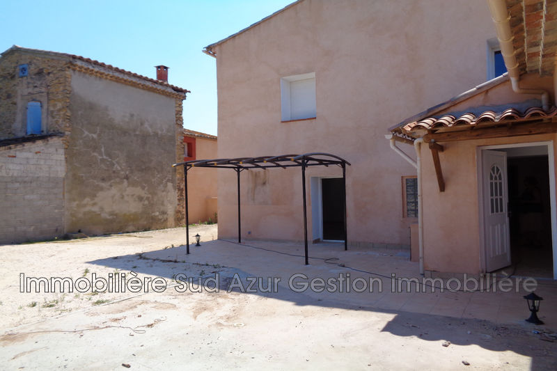 Photo Maison Solliès-Pont Location maison 3 chambres 87 m²