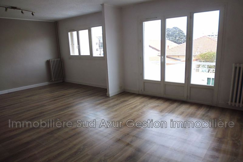 Photo Appartement Toulon Location appartement 3 pièces 62 m²