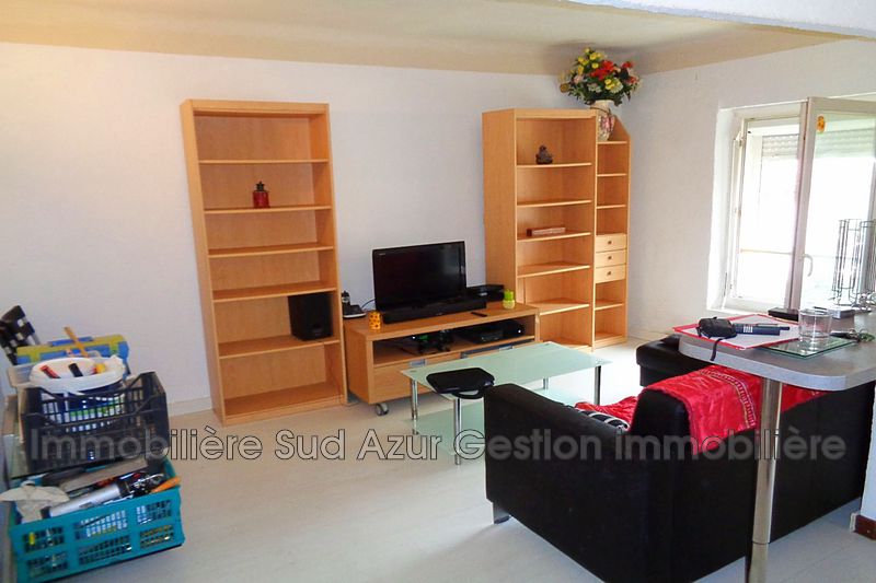 Photo Appartement Solliès-Pont Location appartement 2 pièces 32 m²