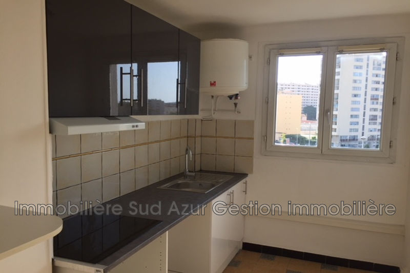 Photo Appartement Toulon Centre-ville, Location appartement 2 pièces 42 m²