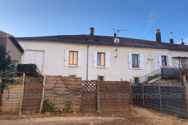 Photo Appartement Solliès-Pont Location appartement 4 pièces 110 m²