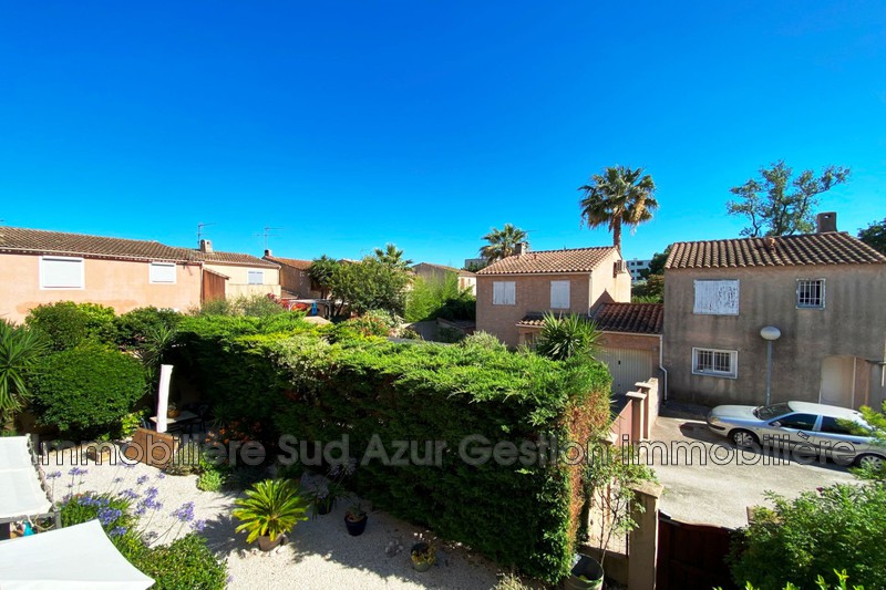Photo Appartement Toulon Location appartement 3 pièces 63 m²