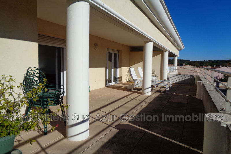 Photo Appartement La Crau achat appartement 3 pièces 68 m²
