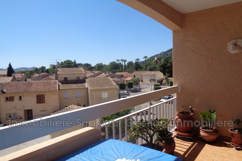 Photo Appartement Solliès-Pont achat appartement 5 pièces 94 m²