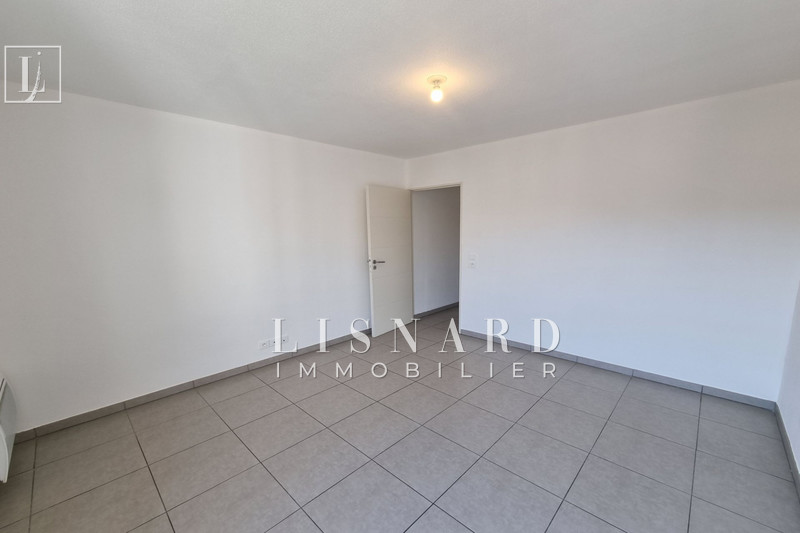 Location appartement Vallauris  