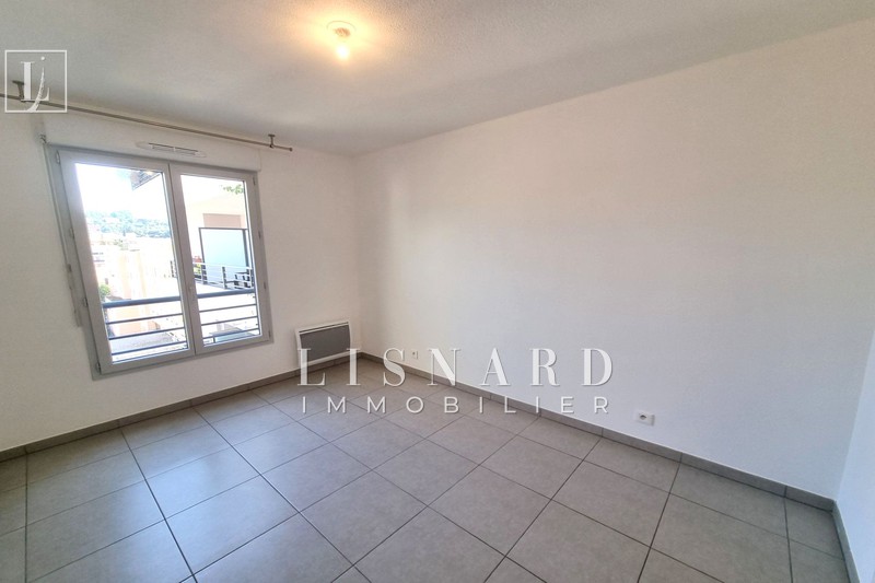 Location appartement Vallauris  