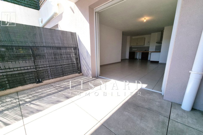 Location appartement Vallauris  