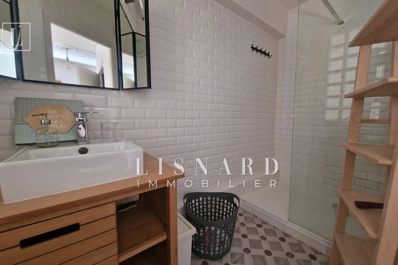 Location appartement Vallauris  