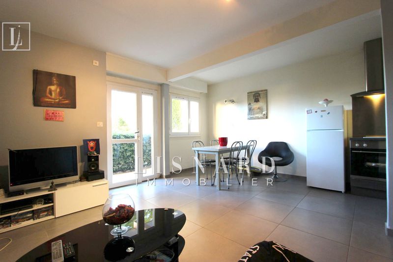 Photo Appartement Vallauris achat appartement 1 pièce 31 m²