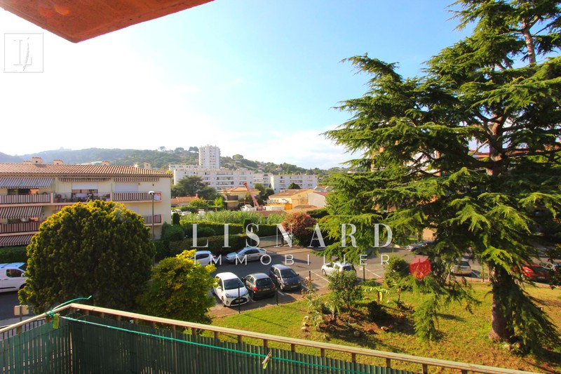 Photo Apartment Vallauris to buy apartment 2 rooms 41 m²