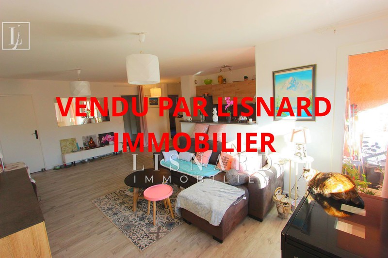 appartement  3 pièces  Vallauris   64 m² -   