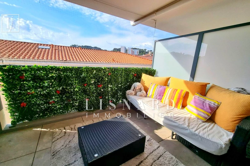 appartement  3 pièces  Vallauris   60 m² -   