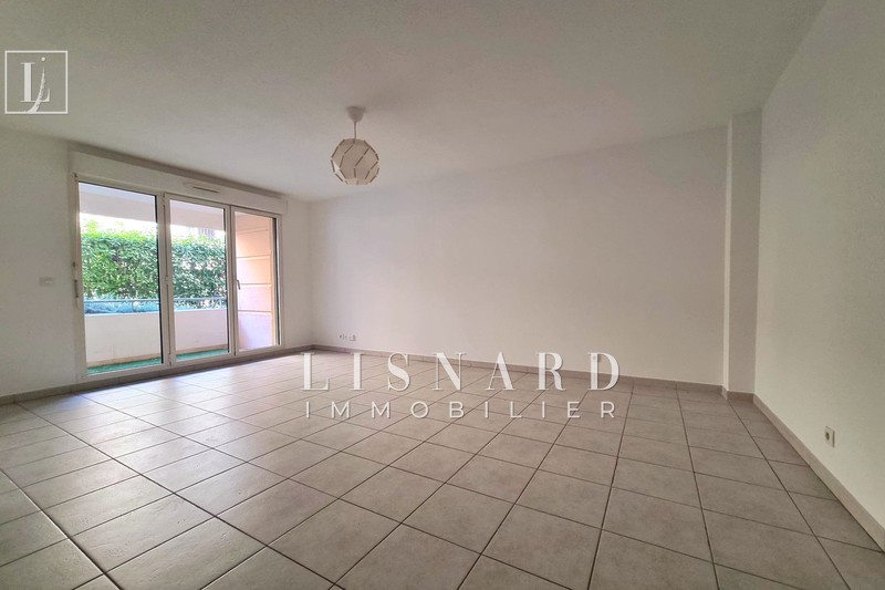 appartement  3 pièces  Vallauris   70 m² -   