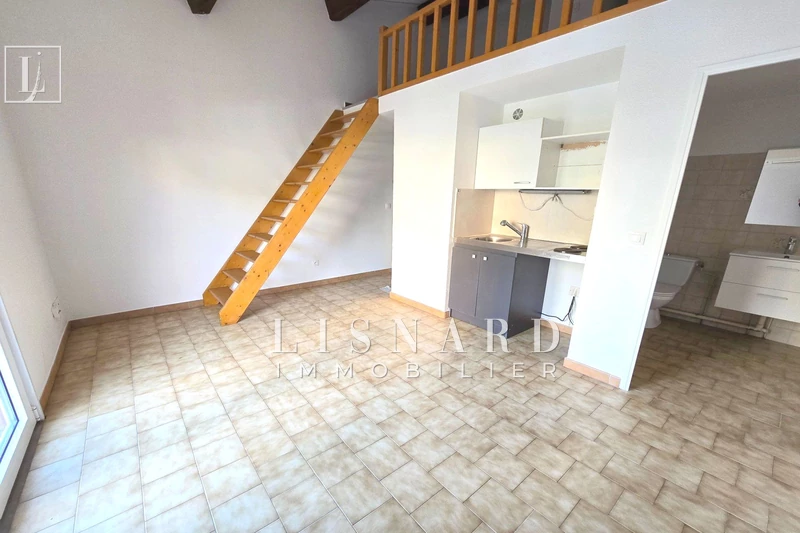 appartement  1 room  Vallauris   19 m² -   