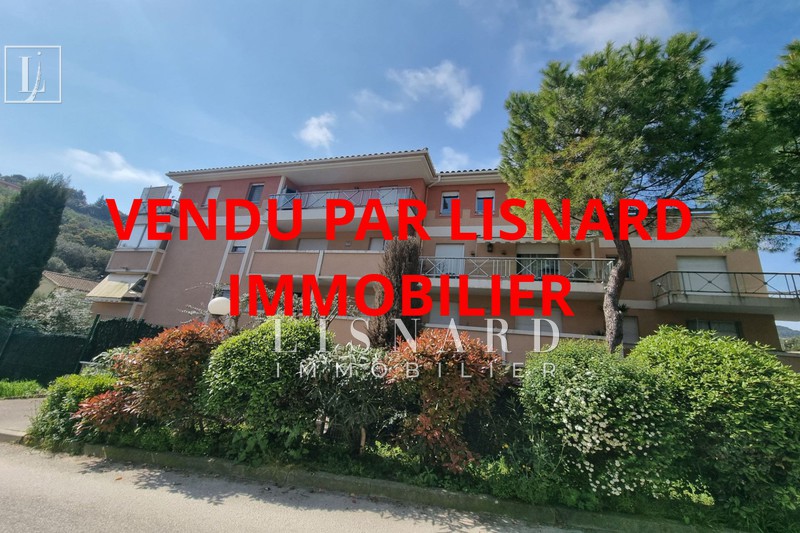 appartement  2 rooms  Vallauris   30 m² -   