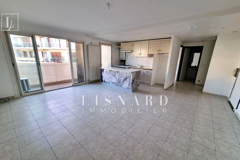 appartement  2 rooms  Vallauris   41&nbsp;m&sup2; -   