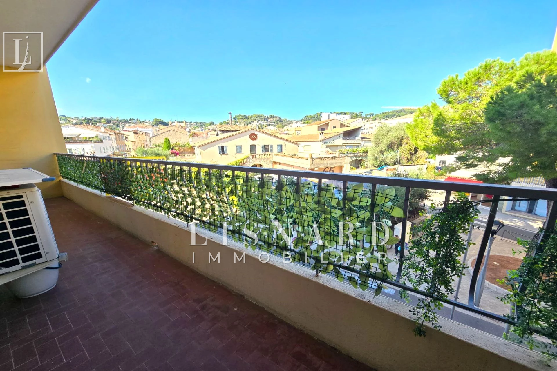 Appartement 3 pièces · à Vallauris · 262 000 €