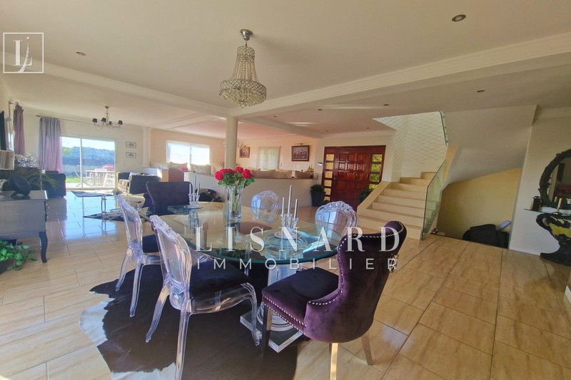 maison  6 pièces  Vallauris   220 m² -   