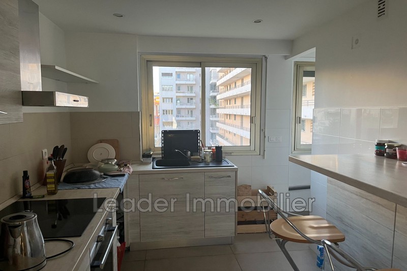 appartement  3 rooms  Antibes Downtown  65 m² -   