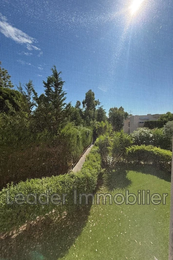 Location appartement Antibes  