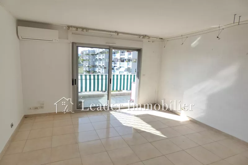 Location appartement Antibes  